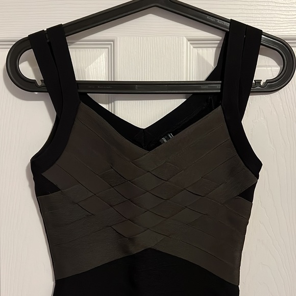 MARCIANO BANDAGE DRESS - Picture 2 of 6